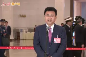 全国人大代表：未来可让电动车充一次电跑1000公里以上图片