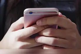 【#女子6000里外遥控110查岗老公被行拘#】图片