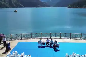 天池的水为何如此清澈？原来是因为旁边的…...图片