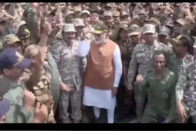 印度大搞10天爱国胜利宣讲，莫迪亲自到访空军基地图片