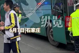 直击高考｜又美又飒！石家庄女骑警护航高考，震撼力拉满图片