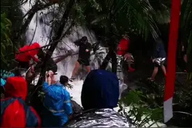 求救信号无人回应！越野赛选手回忆遭遇山洪惊险时刻图片