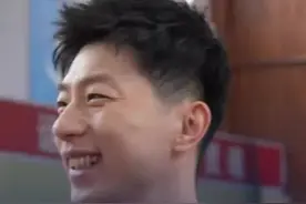 马龙回应樊振东王楚钦i人变e人，网友热议莫名其妙事件揭秘！图片