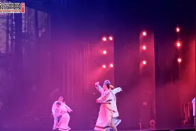 视频| 歌舞专场《曙光》带你全面领略俄罗斯风情图片