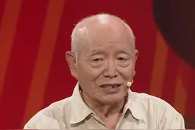 7·28唐山地震纪念日——#唐山大地震紧急救援15昼夜起降3000架飞机图片