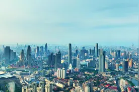 天津城建大学“我热爱的求学城市”大思政课实践行启程出发！图片