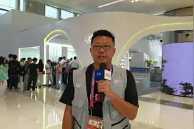 “政”在看亚运丨备受青睐 人气火爆！亚运会首日封、纪念邮票受热捧图片