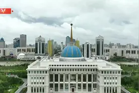 独家视频丨习近平检阅哈萨克斯坦仪仗队图片