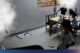 疑因拒绝爸爸递过来的蛋糕，女儿遭爸爸用重物砸伤头和眼睛图片