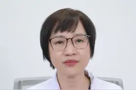 女生多大来月经，才算正常的呢图片
