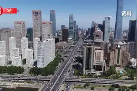 独家视频 | 习近平：愿早日建成中吉乌铁路这条惠及三国和三国人民的战略通道图片