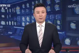 中央军委举行慰问驻京部队老干部迎新春文艺演出 习近平向全军老同志祝贺新春图片