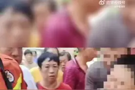 揪心！湖南一男孩逃课翻墙，不慎被栅栏扎穿手掌图片