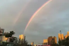 今日份浪漫是郑州天空给的！你被彩虹惊艳到了吗？图片
