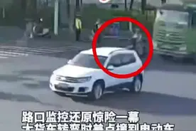 交警连吼8声慢狂奔截停大货车， 挽救了两个家庭图片