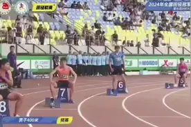 艾力西尔放水仍轻松晋级决赛！图片