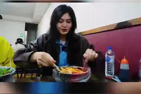 装满美食“后备箱”｜黏糊麻辣烫申请出战图片