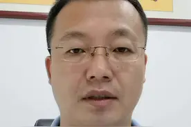 #自然资源局 #土地违法征收 #土地管理法 查处土地违法的专门机构——自然资源督察局。视频封面