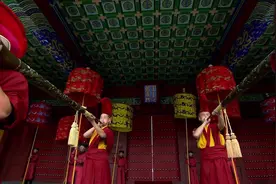 赵丽颖演得晴儿惊艳出场，比所有主角都好看，精彩！