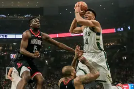 NBA十佳球：芬森秀花活，跳海草舞嗨翻全场；卡佩拉血腥隔扣字母哥图片