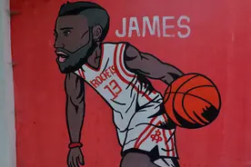 NBA晚报：球迷漫画详解登哥绝技 科尔质疑技犯禁赛规则图片